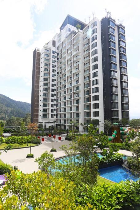 Premier Suite Cozy Home Midhills Genting 6-10 Pax Free Wifi مرتفعات جنتنغ المظهر الخارجي الصورة